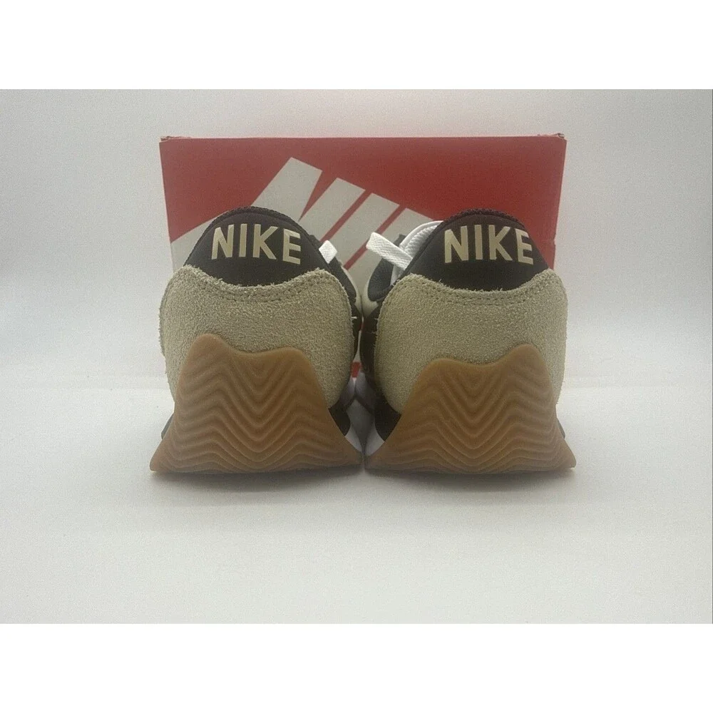 Size 7.5 - Nike Pacific Grain Black Gum W